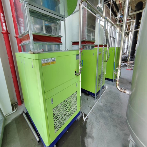 1758693267153666.jpg 無油螺桿空壓機(jī)