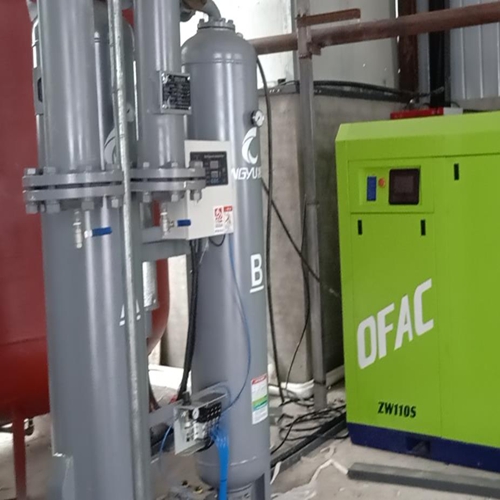 螺桿式空壓機(jī)