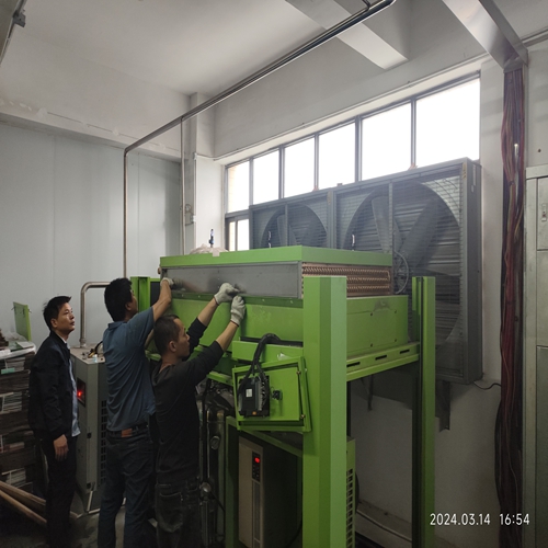 無油水潤滑空壓機(jī)